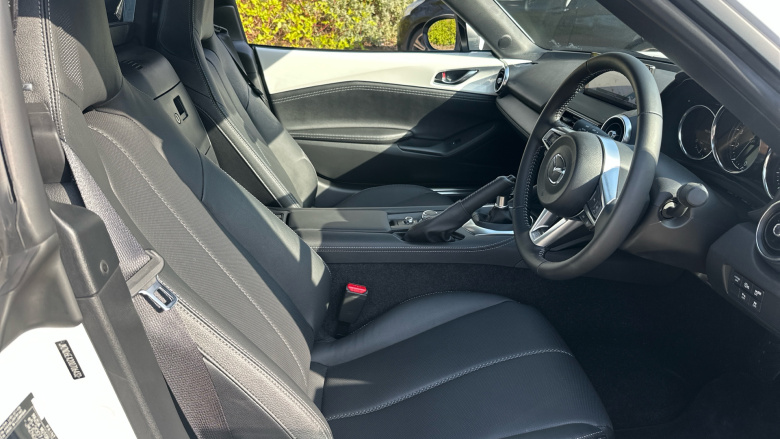 Mazda MX-5 RF 1.5 [132] Exclusive-Line 2dr Petrol Convertible